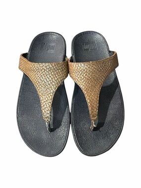 FitFlop Size 5 Black Tan Lulu Thong Sandals Gold Bronze Metallic Snake Embossed